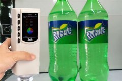 色差儀管控瓶裝雪碧的顏色