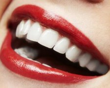 色差儀測試天然牙與修復(fù)體的色差